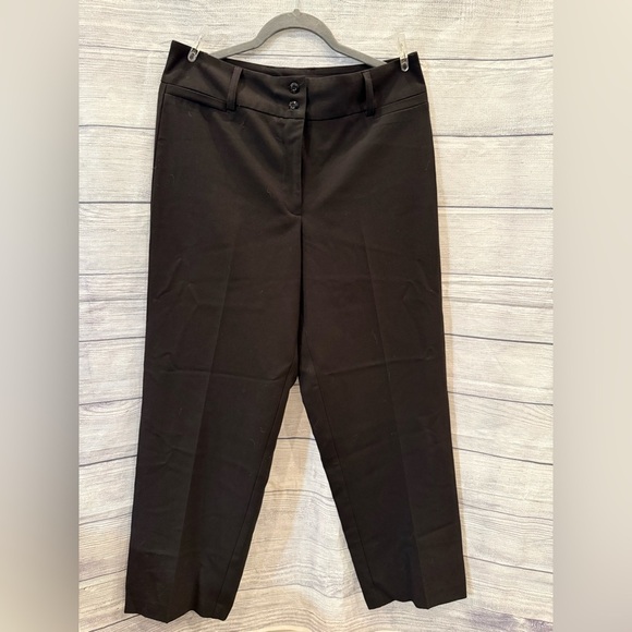 DRESS BARN Black Dress Pants with Flat-Front Design and Straight Leg/size 10 - Picture 5 of 8